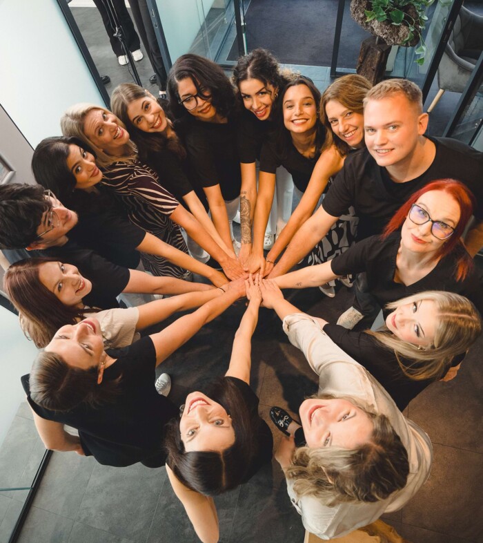 Vereinte Kompetenz f&uuml;r Ihre Zahngesundheit: das Team unserer Zahnarztpraxis.